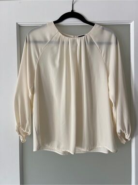Ann Taylor Cream Long-Sleeve Gathered-Neck Blouse
